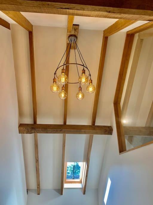 Coed Farm-Hot Tub-Sleeps 12-Near Brecon Villa Buitenkant foto