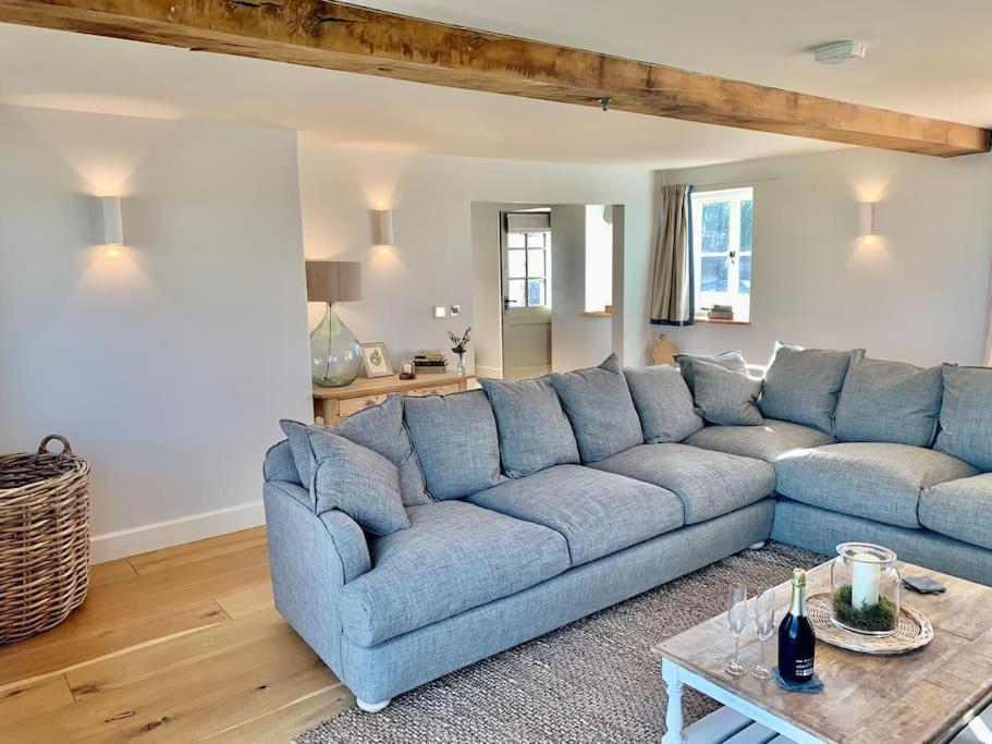 Coed Farm-Hot Tub-Sleeps 12-Near Brecon Villa Buitenkant foto