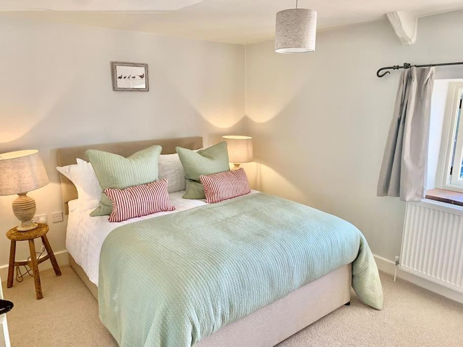 Coed Farm-Hot Tub-Sleeps 12-Near Brecon Villa Buitenkant foto